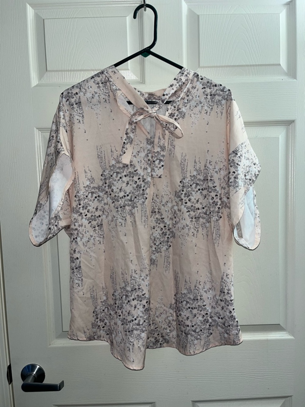 Women's Cream Floral Tie-Neck Blouse